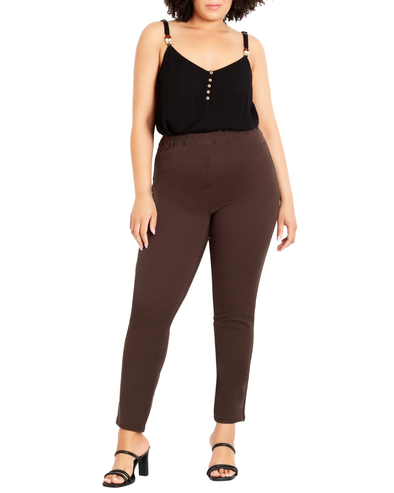 Plus size model wearing  by Evans | Dia&Co | dia_product_style_image_id:202710
